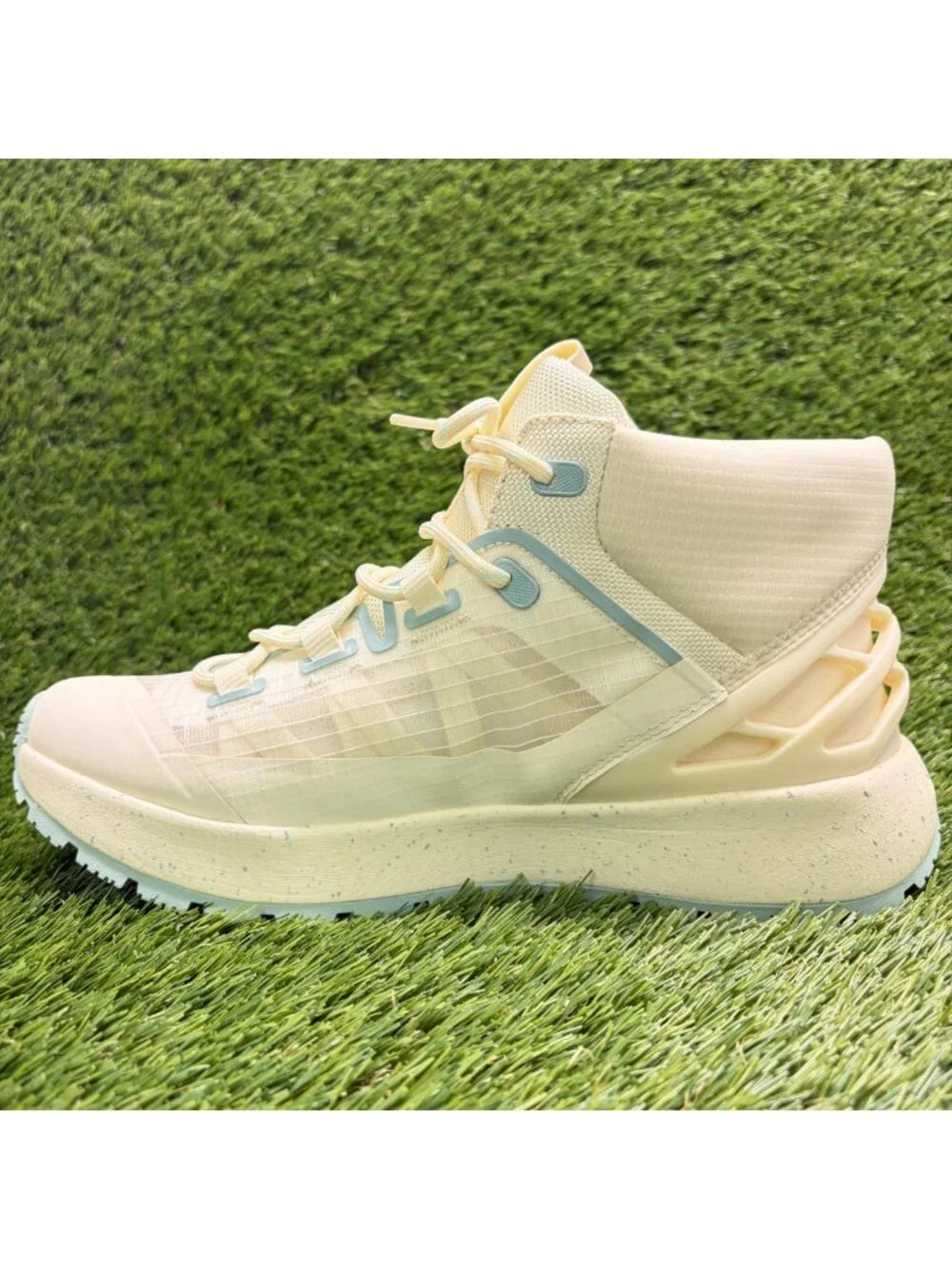 Kizik Wasatch Mid Mens Size 8.5EE Cream Blue Outdoor Hands Free Hiking Boots